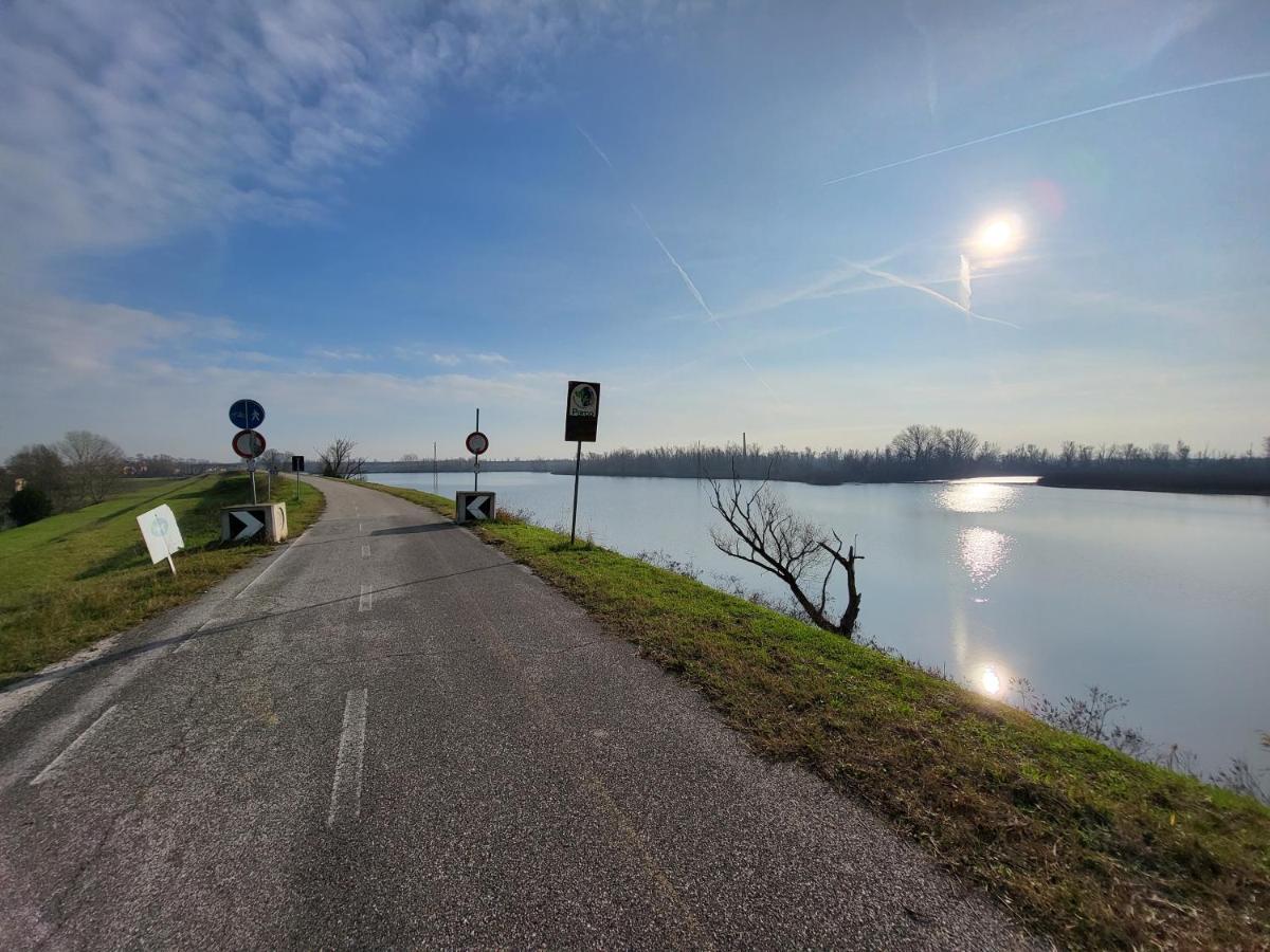 Alloggio Indipendente Cesulin Villa Porto Viro Exteriör bild